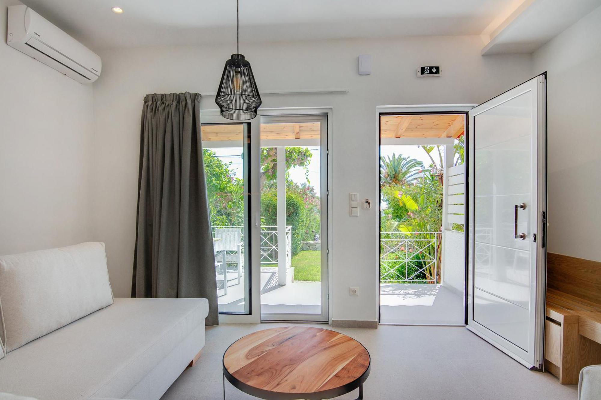 Peroulia Beach Houses Koróni Eksteriør billede