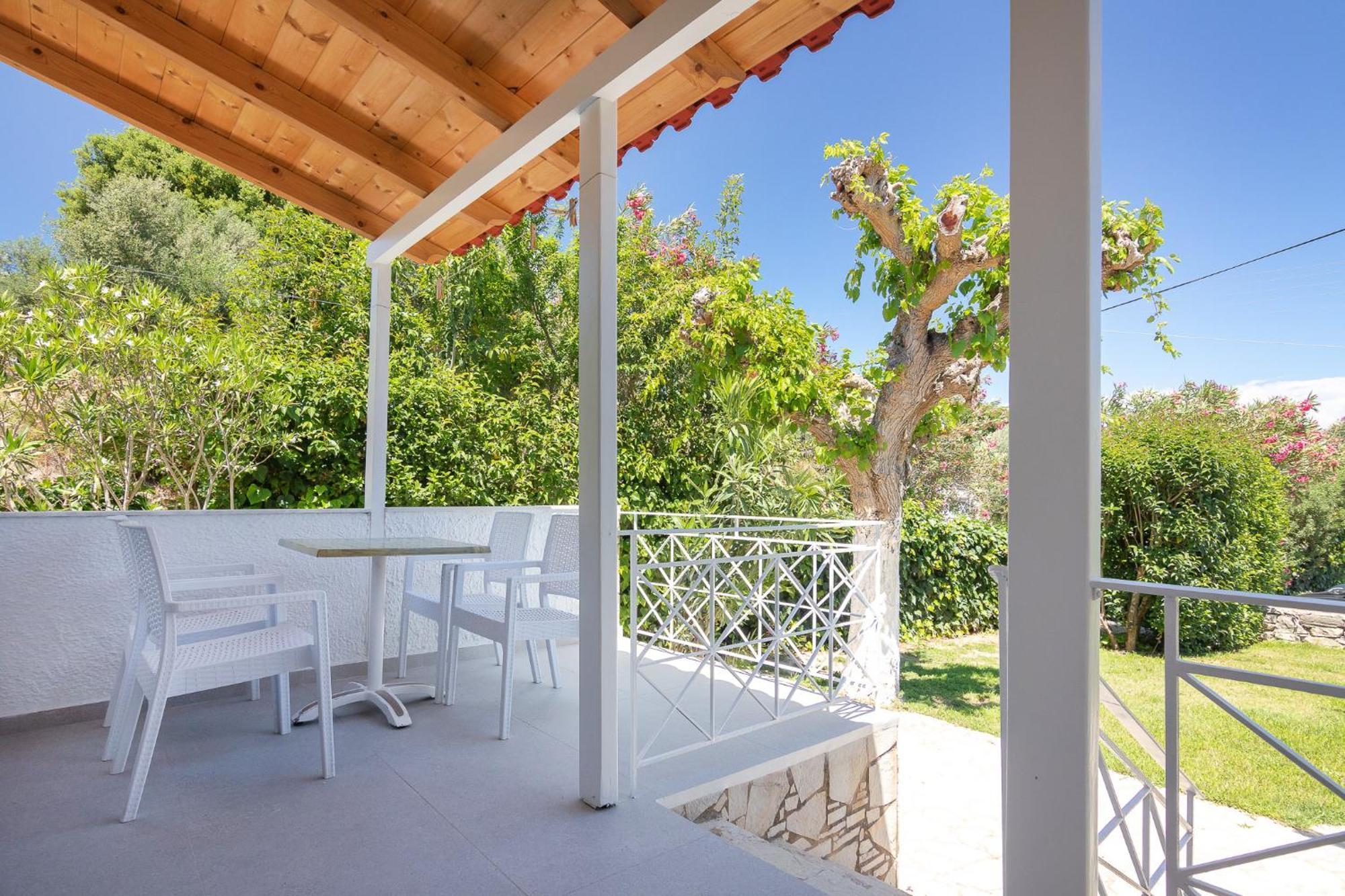 Peroulia Beach Houses Koróni Eksteriør billede